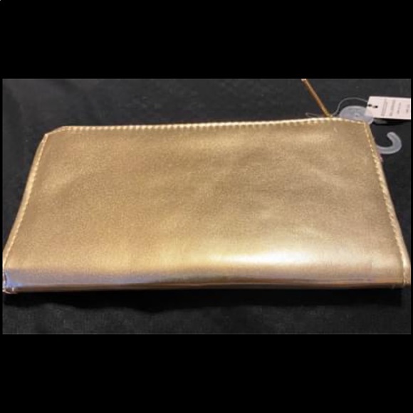 Wallet - Picture 2 of 3